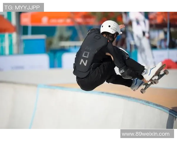 西安飞盘队在滑板精英赛中以97分稳居积分榜首位